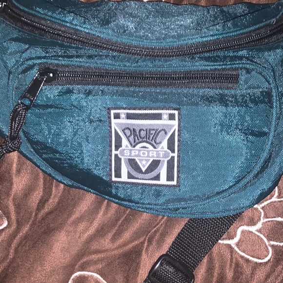 Vintage Retro 80s 90s Fanny Pack - Picture 2 of 3